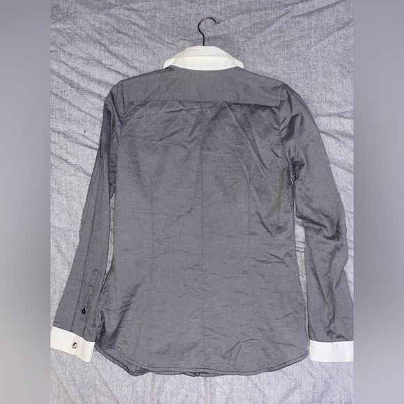 Button down - Picture 4 of 7